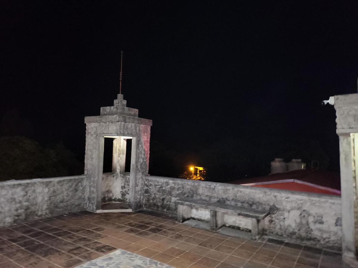 Hostal Casa De Las Gargolas Amapala ภายนอก รูปภาพ